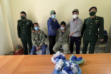 Bắt giữ hai đối tượng mua bán trái phép chất ma túy tại Điện Biên