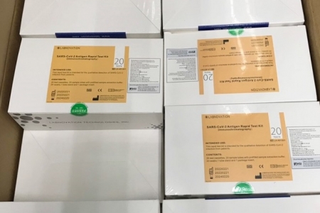 Lực lượng Quản lý thị trường Hà Nội thu giữ 3.000 bộ kit test nhanh Covid-19 không có hóa đơn chứng từ