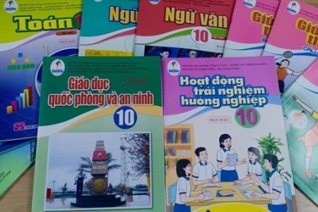 Bộ Giáo dục và Đào tạo phê duyệt sách giáo khoa quốc phòng và an ninh lớp 10