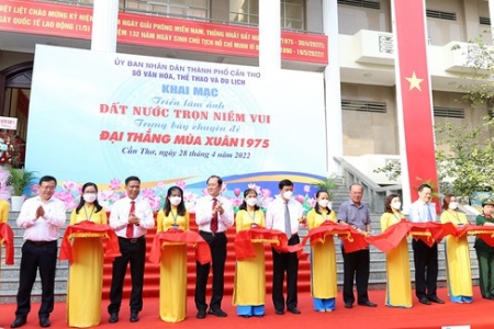 Cần Thơ trưng bày chuyên đề Đại thắng mùa Xuân 1975 và triển lãm ảnh Đất nước trọn niềm vui