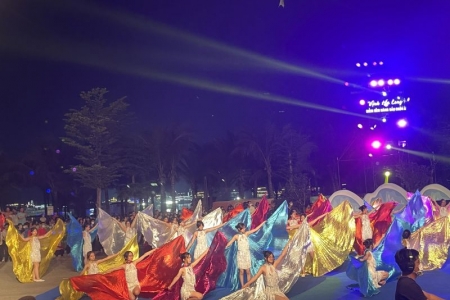 Carnaval Hạ Long 2023: “Vũ điệu Hạ Long - Hòa nhịp năm châu”