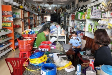 Gia Lai: Kiểm tra và xử phạt cơ sở kinh doanh thiết bị điện, điện tử nhập lậu và không rõ nguồn gốc, xuất xứ
