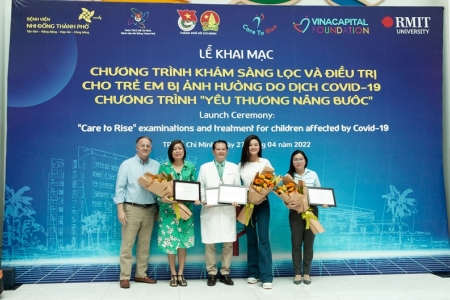 Khám sàng lọc và điều trị cho trẻ em bị ảnh hưởng do dịch Covid-19