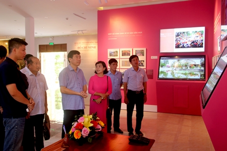 Kiểm tra công tác chuẩn bị khánh thành Nhà trưng bày các hiện vật về Chủ tịch Hồ Chí Minh tại Đồng Tháp