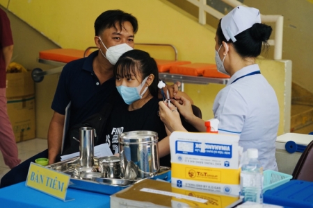 Sở Y tế TP. Hồ Chí Minh thông tin về lô vaccine Moderna tiêm cho trẻ em hết hạn