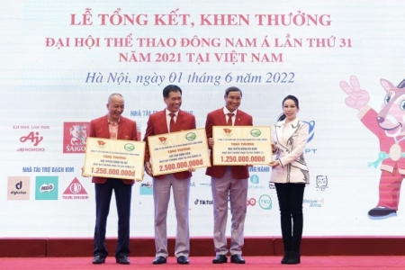 Golf Long Thành trao thưởng 5 tỷ đồng cho các vận động viên có thành tích xuất sắc tại SEA Games 31