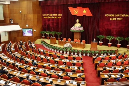Bộ Chính trị triệu tập Hội nghị Trung ương bất thường vào 16h30 chiều nay
