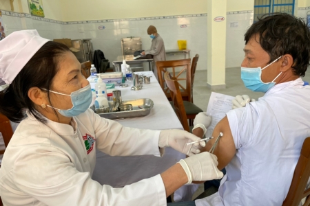 Lâm Đồng phân bổ 73.000 liều vaccine phòng Covid-19 đợt 47