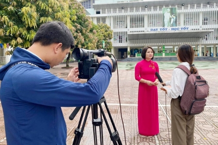 Người làm báo: Giữ gìn “tâm sáng, lòng trong, bút sắc”