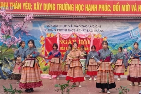 Lào Cai hỗ trợ kinh phí cho học sinh nội trú, bán trú và học sinh có hoàn cảnh khó khăn trong kỳ thi tốt nghiệp THPT năm 2022