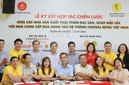 Đắk Lắk: Nhiều sản phẩm OCOP sẽ được đưa hàng vào hệ thống siêu thị của Central Retail