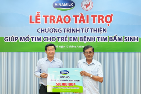 Vinamilk tiếp tục hỗ trợ phẫu thuật tim và mắt cho trẻ em khó khăn