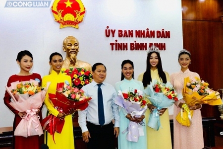 Lãnh đạo UBND tỉnh Bình Định gặp mặt thí sinh Miss World Vietnam - 2022