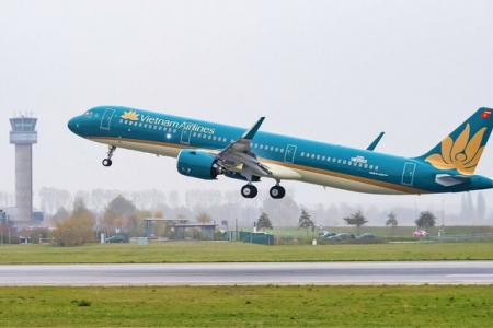 Vietnam Airlines có tỷ lệ chuyến bay đúng giờ thấp nhất trong tháng Bảy