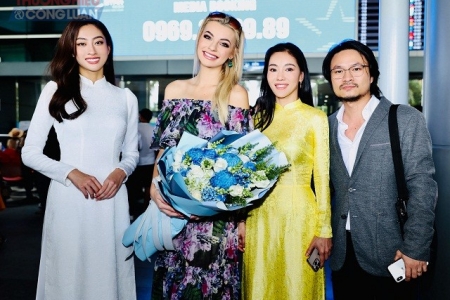 Vòng Chung kết Miss World Vietnam 2022: Đương kim Miss World 2021 Karolina Bielawski đã có mặt tại Bình Định