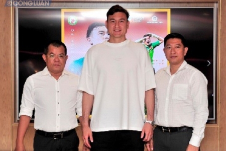 Thủ môn Đặng Văn Lâm đầu quân cho CLB Topenland Bình Định