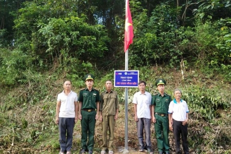 Trao tặng 03 công trình “Ánh sáng vùng biên” cho người dân biên giới Quảng Bình