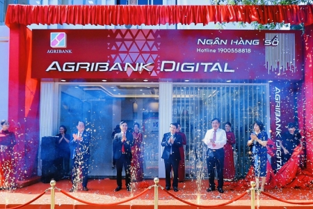 Dịch vụ ngân hàng số 24/7 của Agribank chính thức khai trương