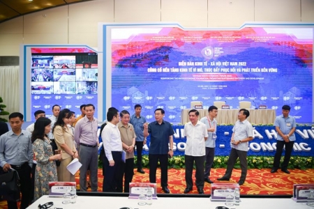 Hôm nay, ngày 18/09, khai mạc Diễn đàn Kinh tế - Xã hội Việt Nam 2022