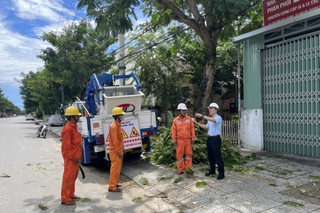 EVNCPC sẵn sàng phương án cung cấp điện, ứng phó với bão Noru