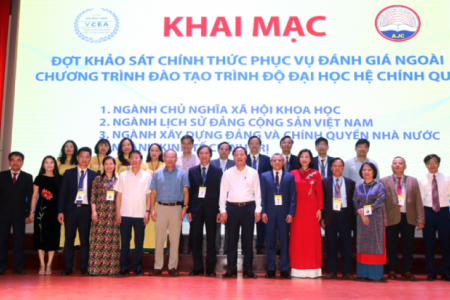 Khai mạc đợt khảo sát chính thức phục vụ đánh giá ngoài 04 chương trình đào tạo trình độ đại học hệ chính quy của Học viện Báo chí và Tuyên truyền