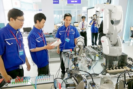 Thu hút nguồn lực xã hội đầu tư cho khoa học công nghệ và đổi mới sáng tạo