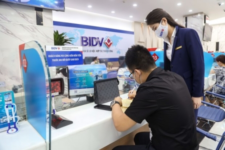 Ngân hàng “Big 4” đầu tiên nâng lãi suất tiền gửi không kỳ hạn lên mức kịch trần
