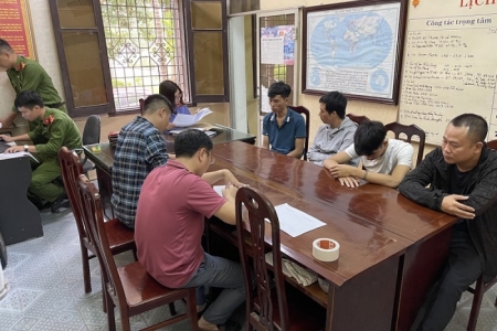 Bắt giữ nhiều đối tượng trong đường dây làm giả con dấu, tài liệu cơ quan nhà nước quy mô lớn