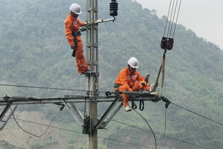 EVNNPC: Sản lượng điện thương phẩm tháng 10 tăng 15,98% so với cùng kỳ năm trước