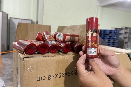 Thu giữ 2.500 viên pháo điện tại tỉnh Phú Yên