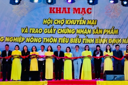 Bình Định khai mạc Hội chợ Khuyến mại năm 2022