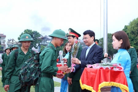 Lào Cai hoàn thành chỉ tiêu tuyển chọn và gọi công dân nhập ngũ năm 2023