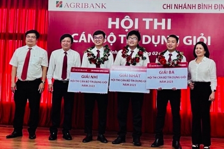 Agribank Bình Định tổ chức cuộc thi “Cán bộ tín dụng giỏi”