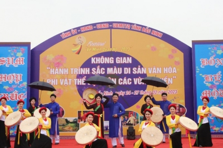 Khai mạc không gian “Hành trình sắc màu di sản văn hoá phi vật thể đại diện các vùng, miền”