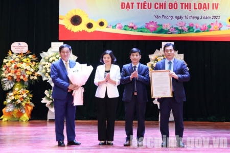 Bắc Ninh: Huyện Yên Phong đón nhận Quyết định công nhận đô thị Chờ mở rộng đạt tiêu chí đô thị loại IV