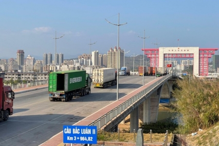 Cửa khẩu Đông Hưng được chỉ định là cửa khẩu đủ điều kiện nhập khẩu lương thực của Quảng Tây, Trung Quốc