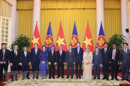 Chủ tịch nước tiếp Đại sứ các nước ASEAN