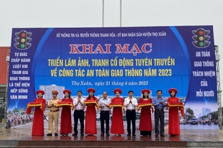 Thanh Hóa: Khai mạc Triển lãm ảnh, tranh cổ động tuyên truyền đảm bảo trật tự, ATGT 2023