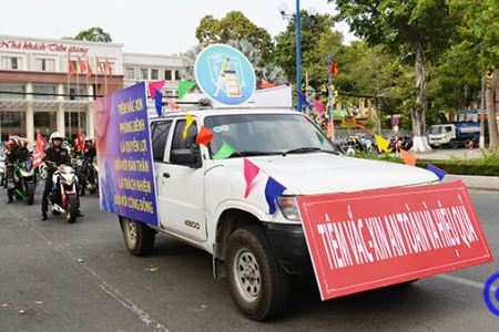 Tiền Giang: Mít tinh hưởng ứng Tuần lễ tiêm chủng thế giới năm 2023