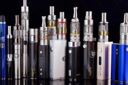 Bộ Y tế đề nghị xử nghiêm trường hợp mua bán thuốc lá điện tử