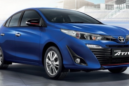 Hàng ngàn xe ô tô Toyota gian lận thử nghiệm an toàn