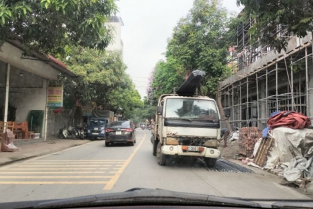 Yên Lạc- Vĩnh Phúc: Nhức mắt những phương tiện giao thông vi phạm