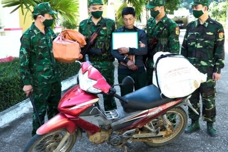 Bộ đội Biên phòng Thanh Hóa bắt quả tang đối tượng vận chuyển ma túy