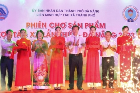 Gần 50 gian hàng tham gia Phiên chợ Hợp tác xã lần thứ 1 - Đà Nẵng 2023