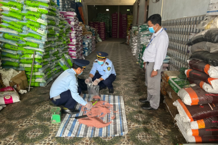 Tiền Giang: Phát hiện 3,5 tấn phân bón giả và không đảm bảo chất lượng