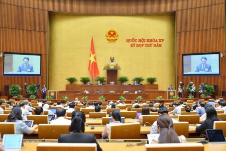 Bộ trưởng, Chủ nhiệm Ủy ban Dân tộc Hầu A Lềnh trả lời chất vấn