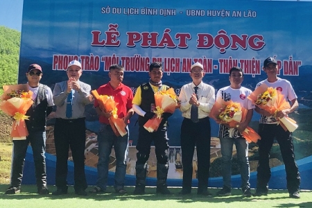 Bình Định: Tổ chức phát động phong trào “Môi trường du lịch an toàn - thân thiện - hấp dẫn”