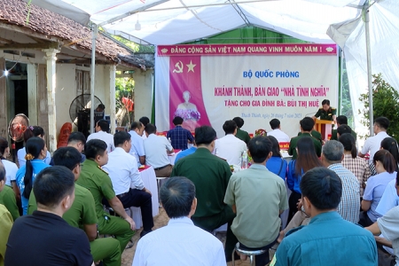 Khánh thành, bàn giao 2 nhà tình nghĩa tại Thanh Hóa