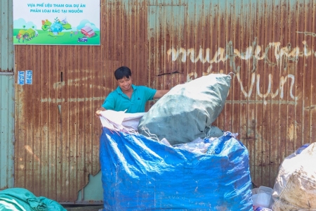 TP. Vũng Tàu hỗ trợ năng lực nghề nghiệp cho vựa phế liệu và người mua ve chai