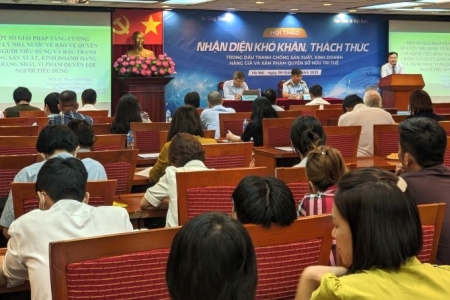 Nhận diện khó khăn, thách thức trong đấu tranh chống hàng giả